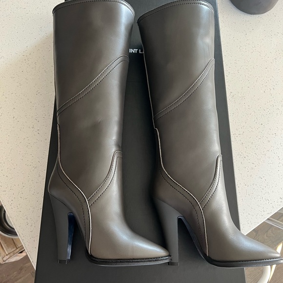 Saint Laurent Boots - Picture 1 of 6